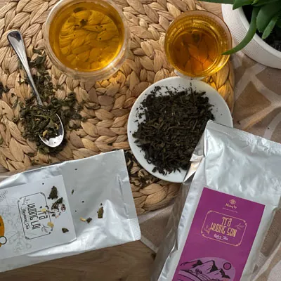 Зеленый неферментированный чай из Вьетнама с лотосом и жасмином